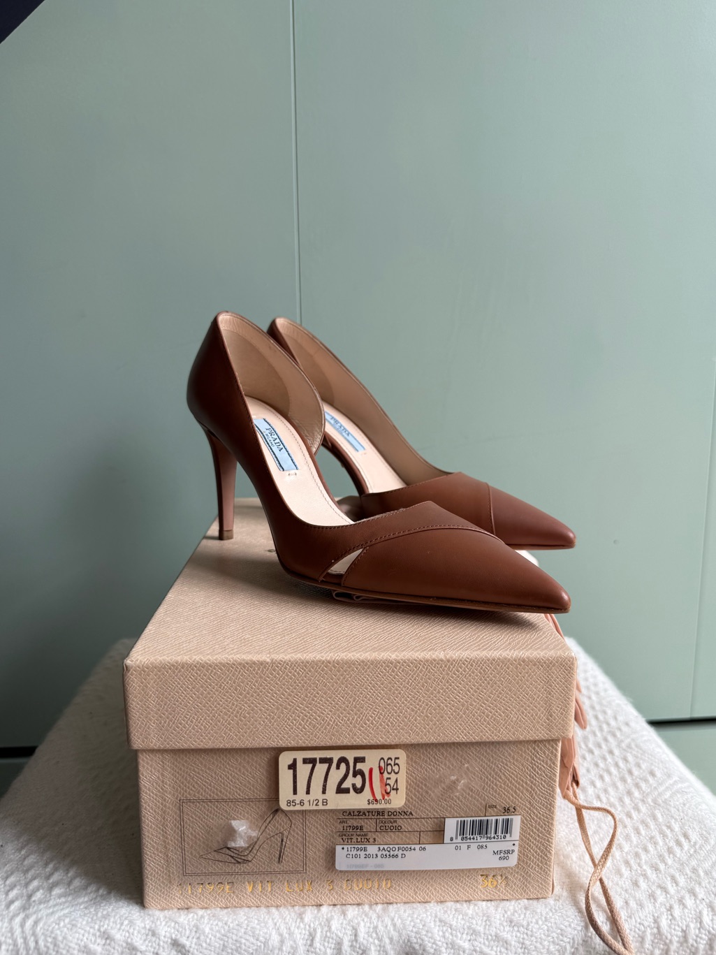 Nib $690 Prada Brown Leather Pointed Toe D'orsay Pumps, Size 36.5 (Us 6-6.5)